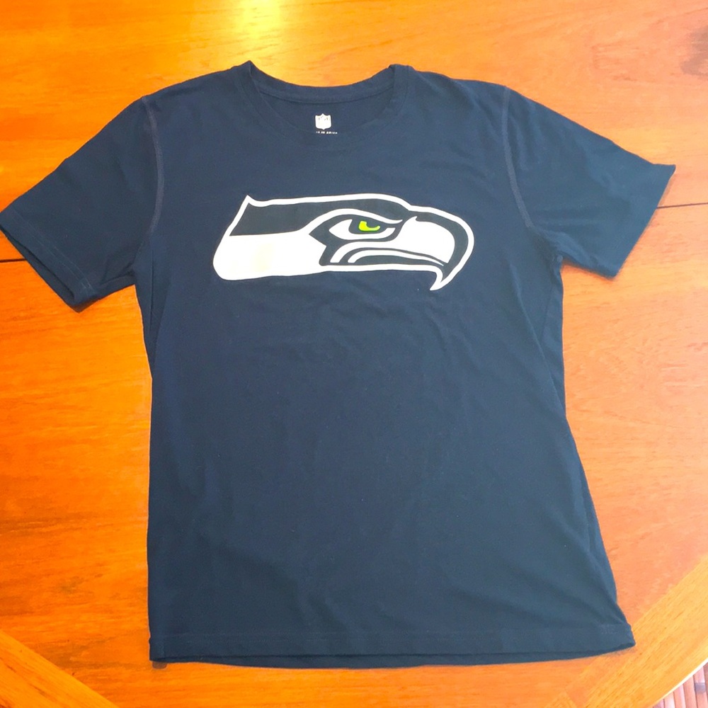 Seahawks tee shirt size 10-12